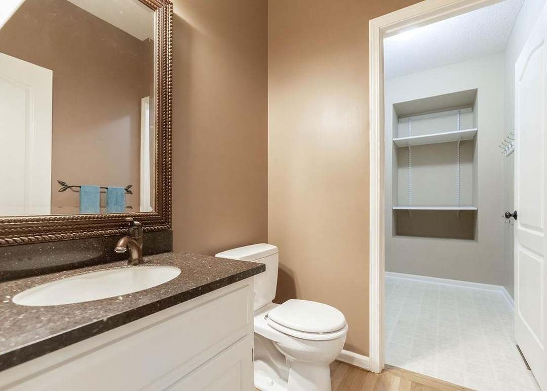 5908 W 153rd Terrace — photo 40