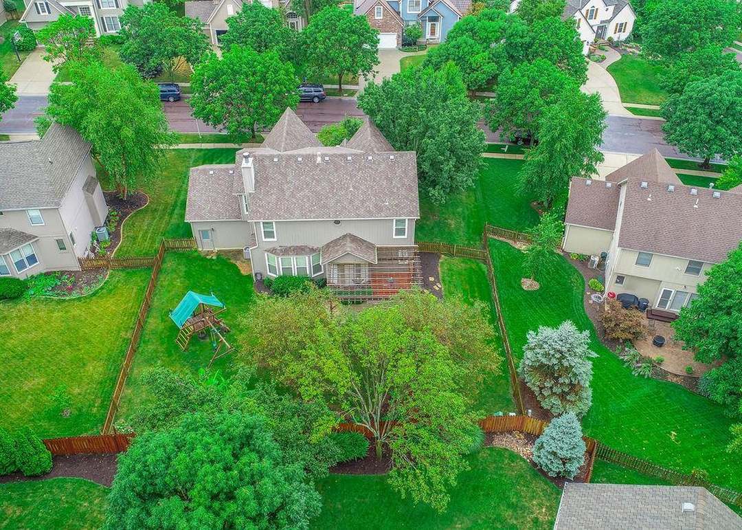 5908 W 153rd Terrace — photo 41