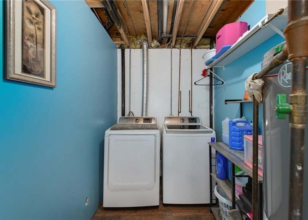 14515 BRISTOL Avenue — photo 22