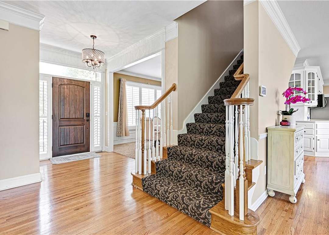 9302 W 146TH Street — photo 11