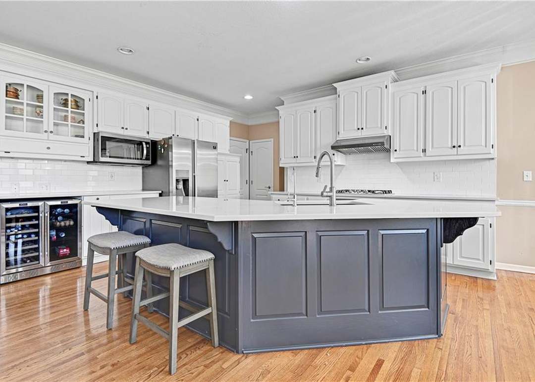 9302 W 146TH Street — photo 22