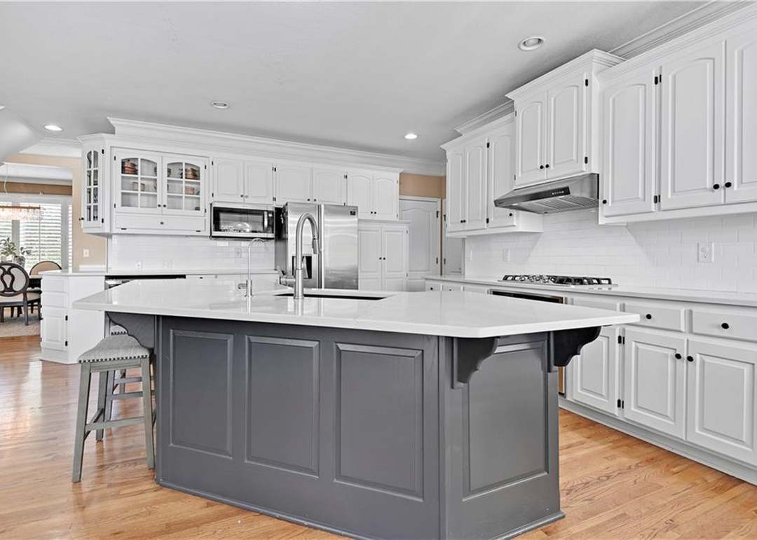 9302 W 146TH Street — photo 23