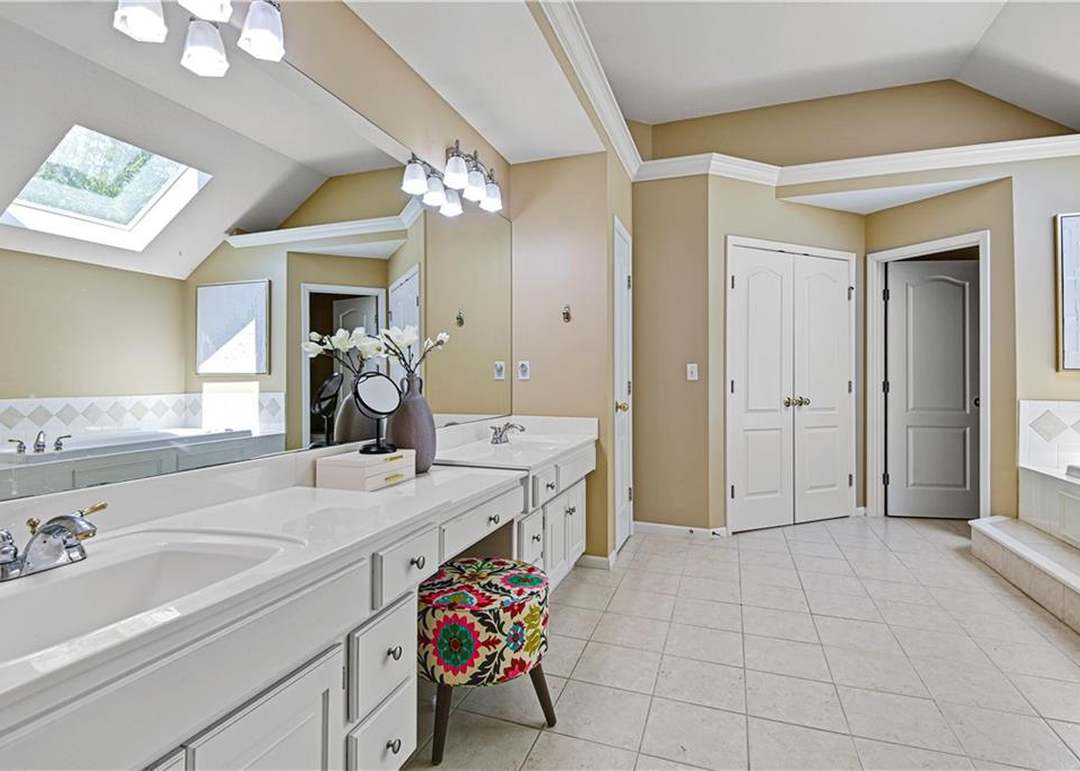 9302 W 146TH Street — photo 29