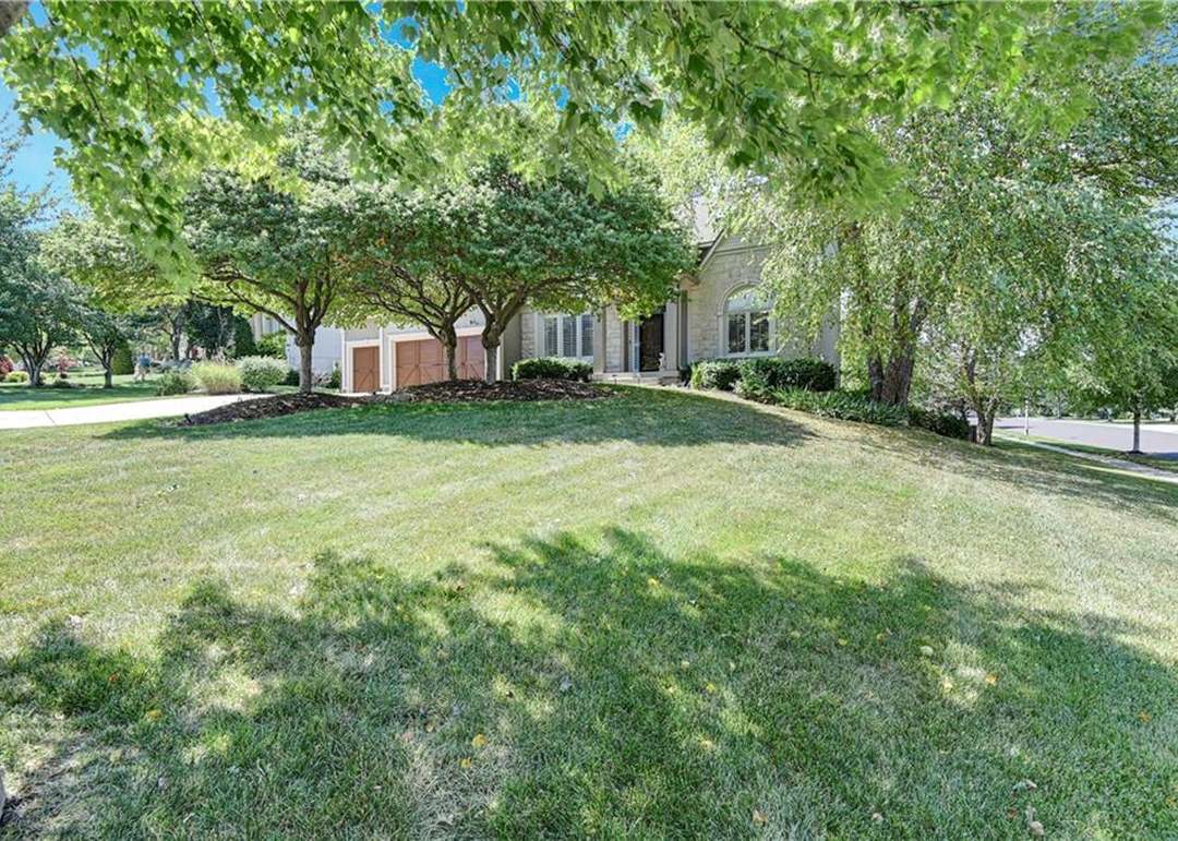 9302 W 146TH Street — photo 45