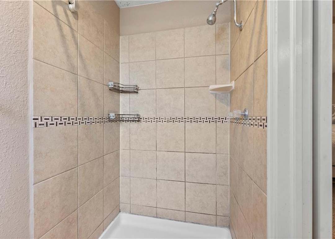8168 N Kirkwood Drive — photo 7