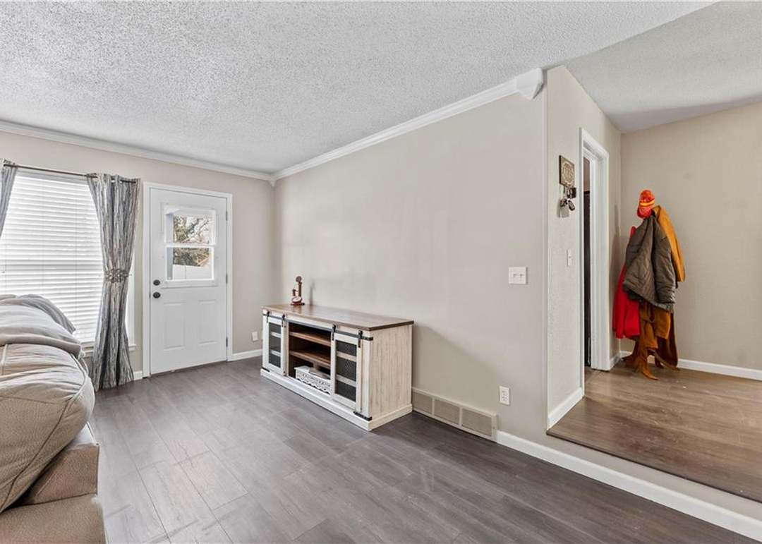 8168 N Kirkwood Drive — photo 18