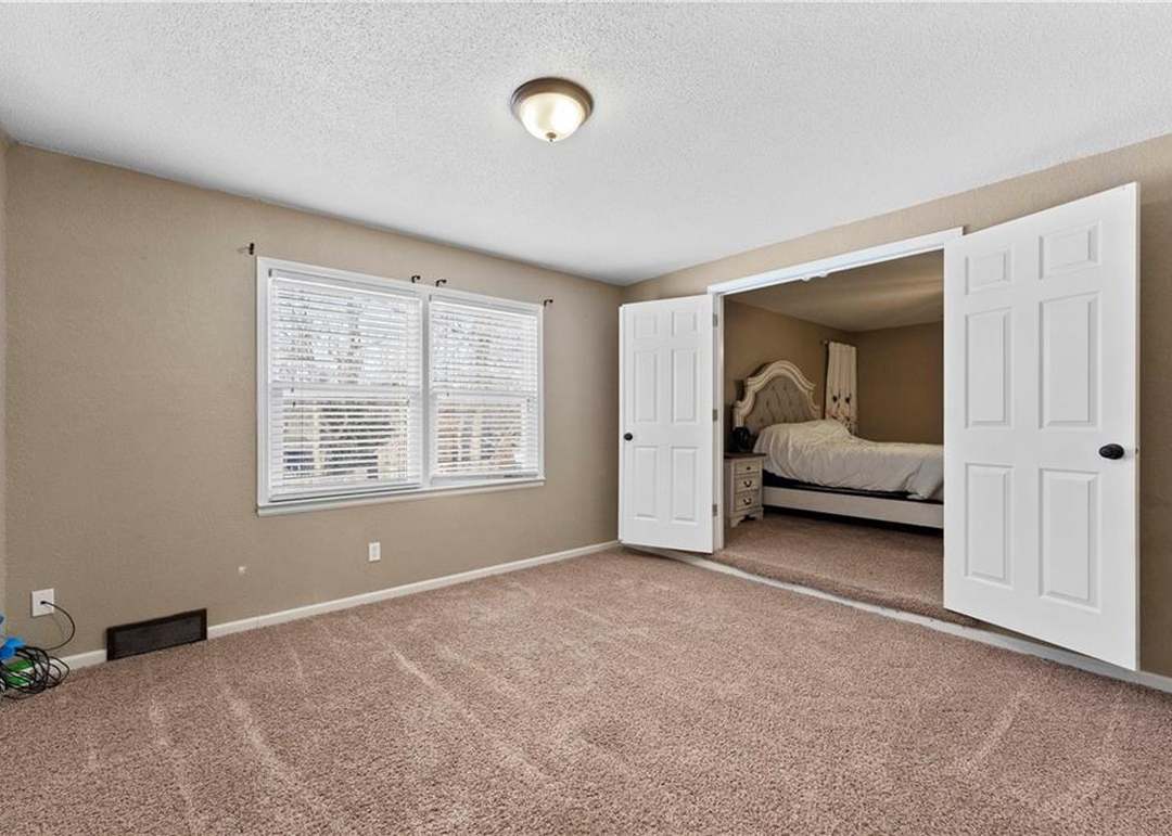 8168 N Kirkwood Drive — photo 26
