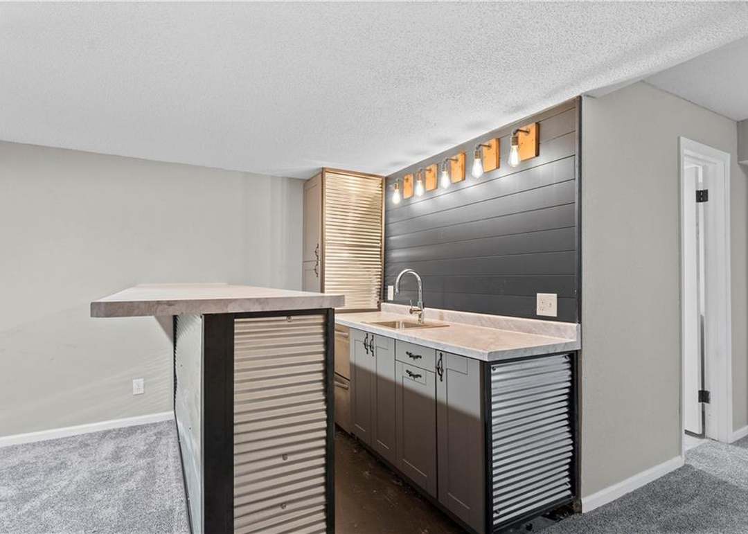 8168 N Kirkwood Drive — photo 33