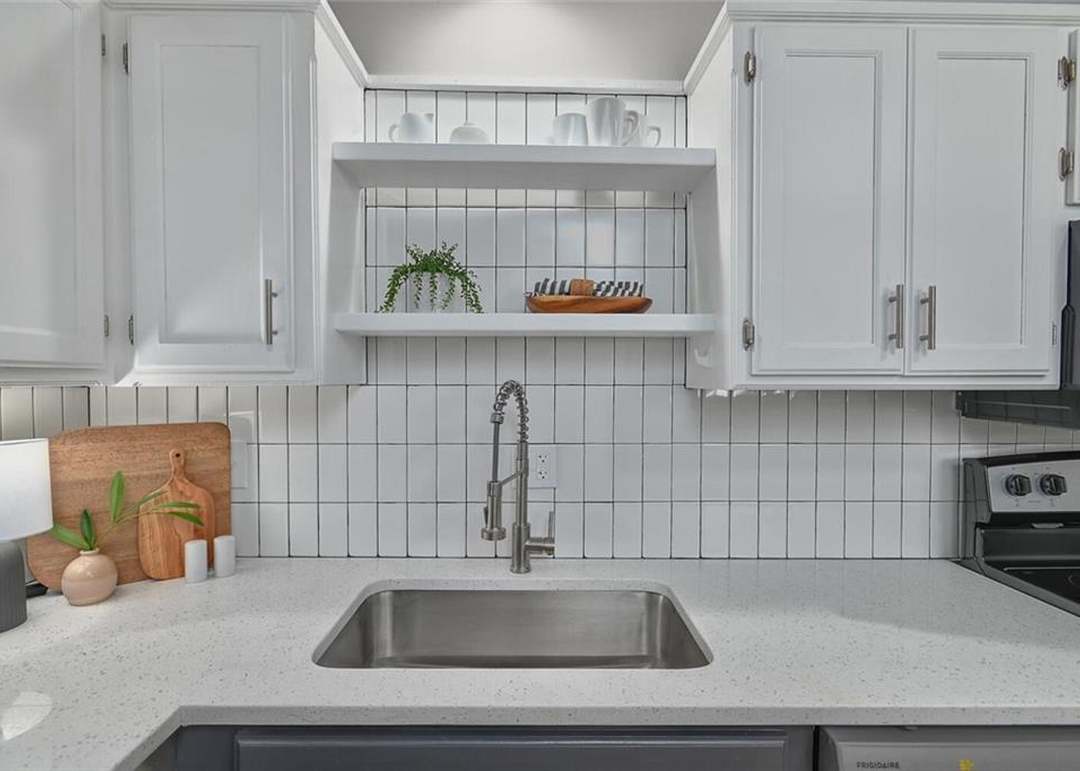 10615 W 56th Street — photo 13