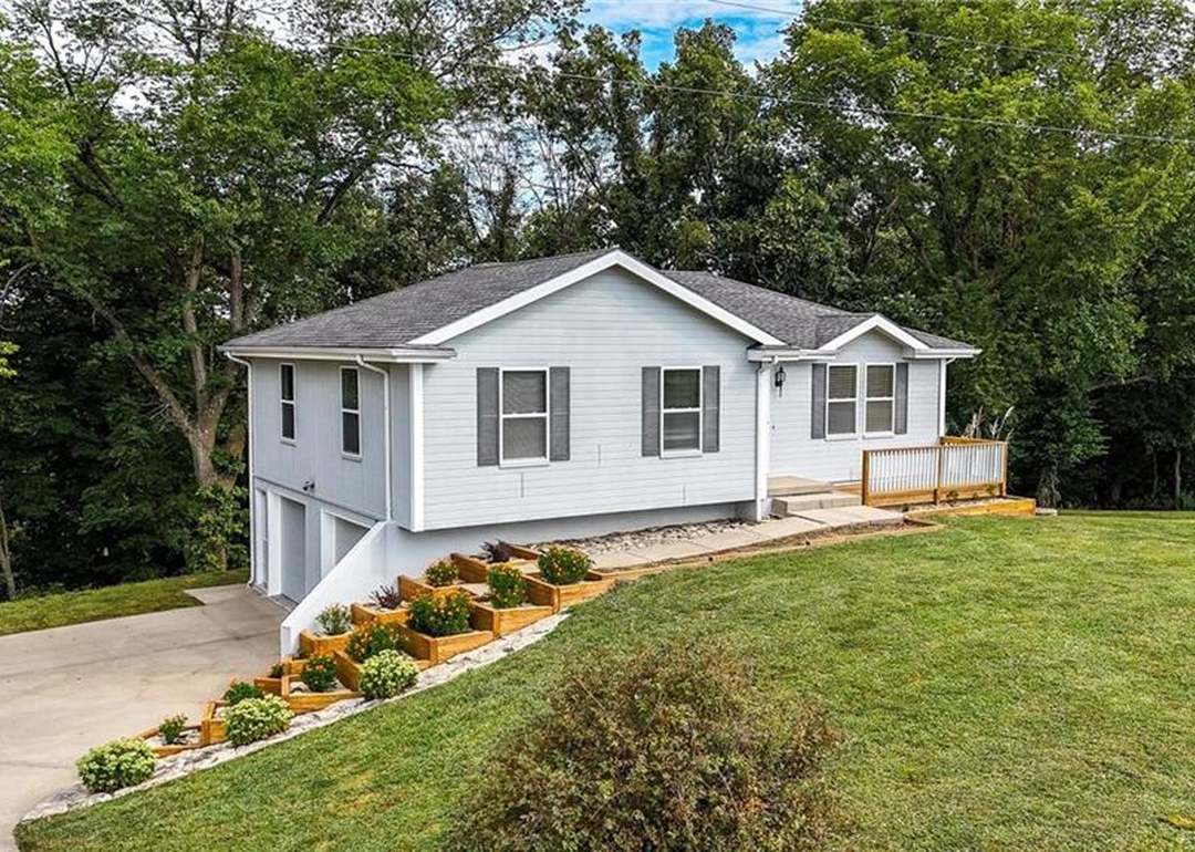 420 E Seybold Road — photo 9