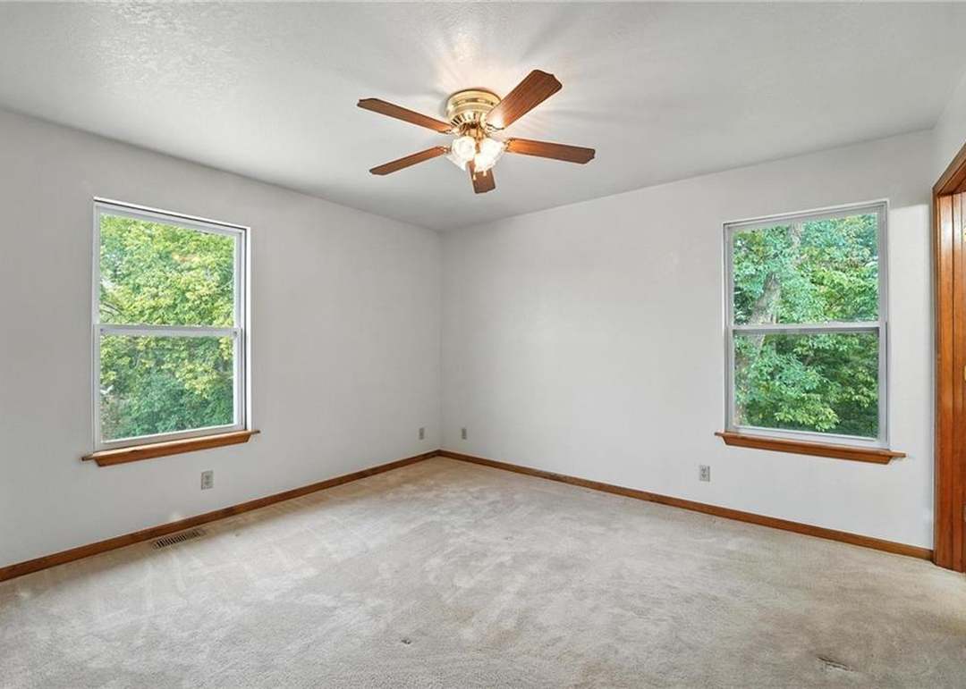 420 E Seybold Road — photo 21