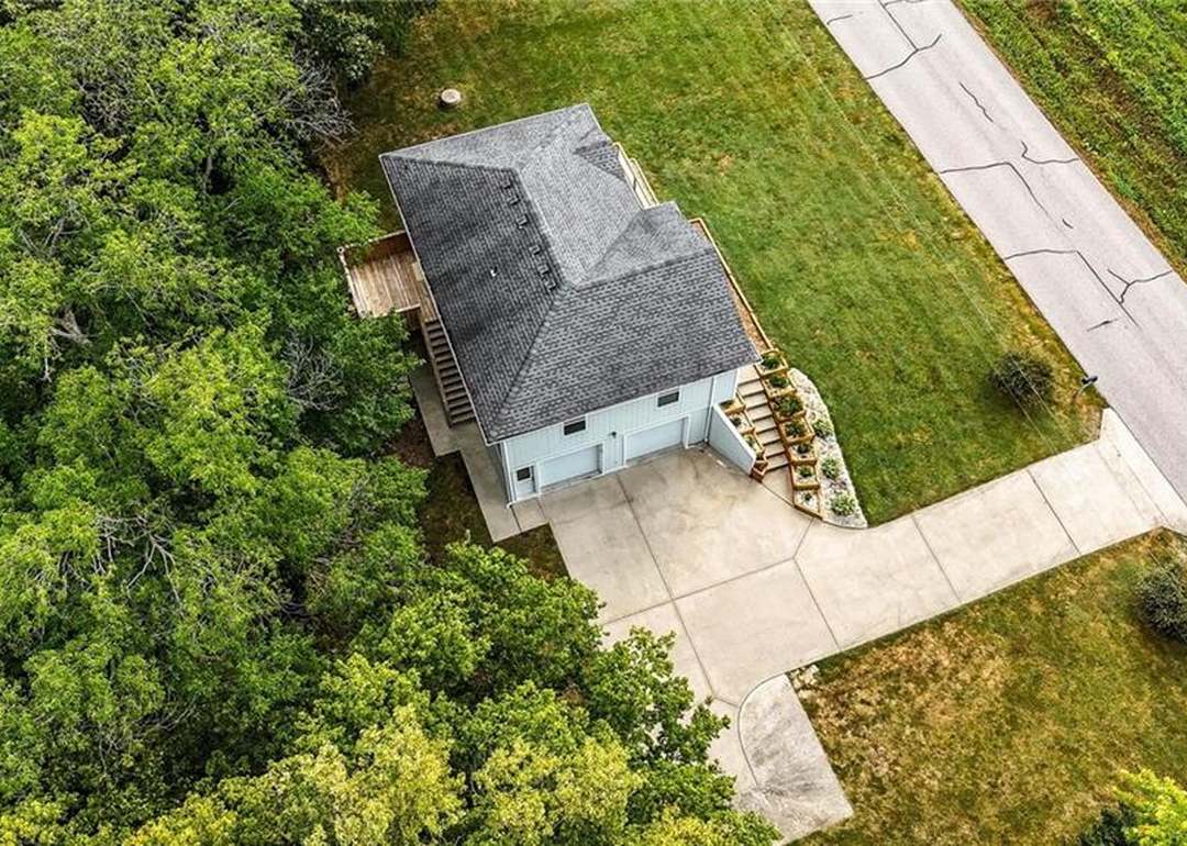 420 E Seybold Road — photo 41