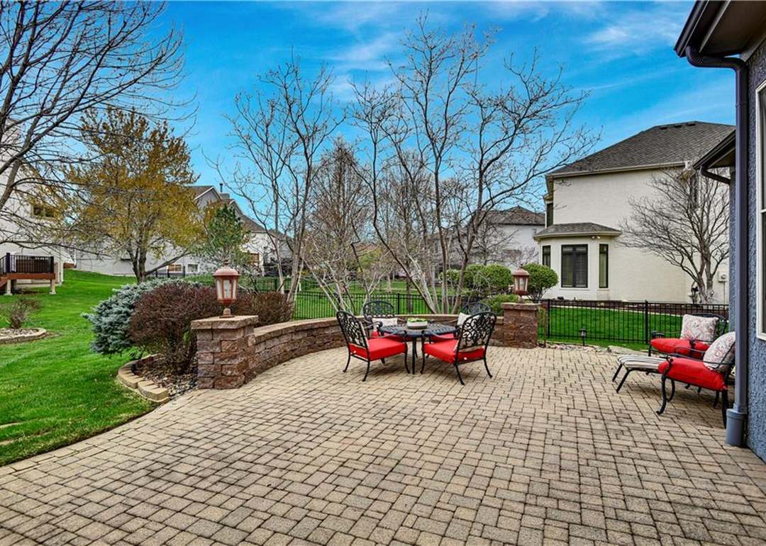 14320 Outlook Street — photo 37