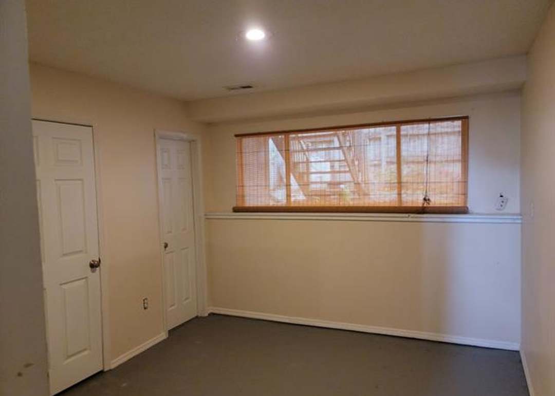 12115 W 66th Street — photo 9