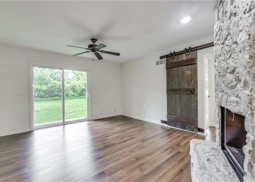 7650 W 194TH Street — photo 2