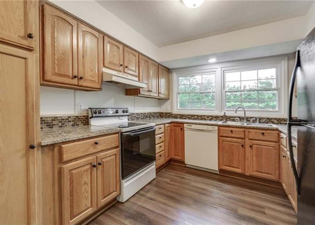 7650 W 194TH Street — photo 13