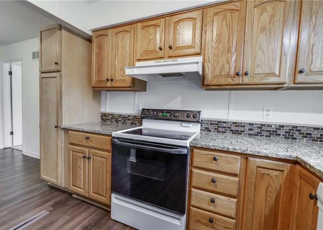 7650 W 194TH Street — photo 15