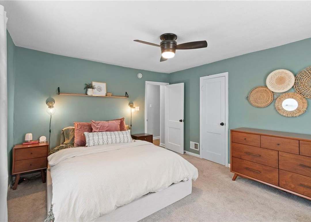 8522 W 56th Terrace — photo 18