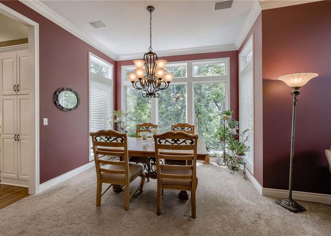 6401 Gladstone Drive — photo 12