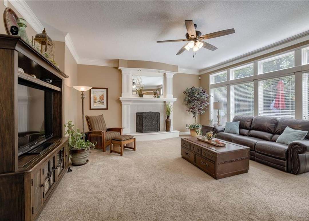 6401 Gladstone Drive — photo 13