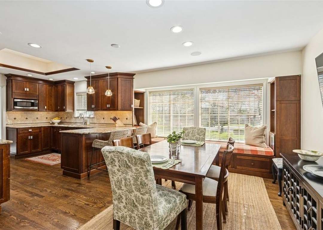 8200 Rosewood Lane — photo 16