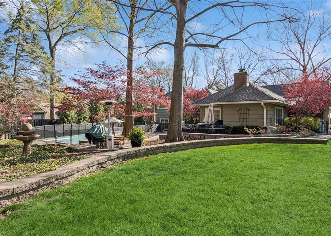 8200 Rosewood Lane — photo 33