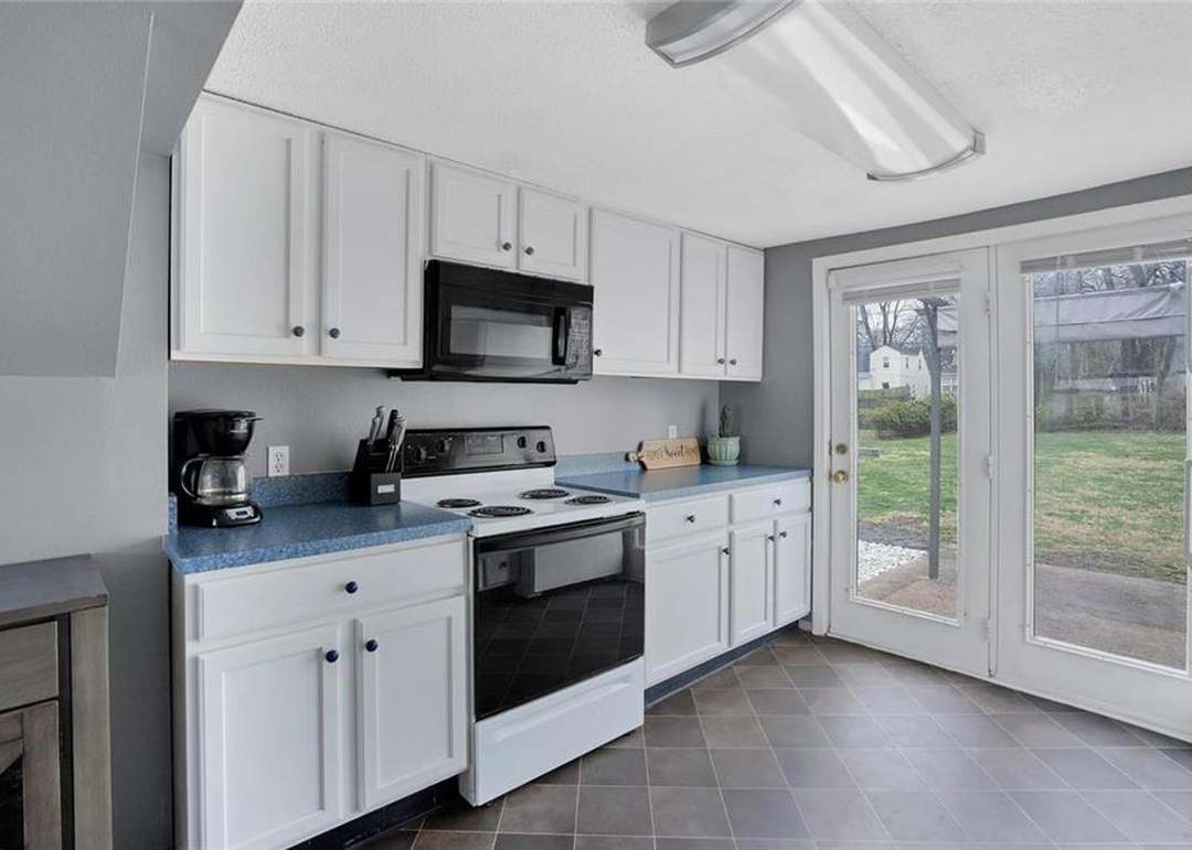 7838 SUMMIT Street — photo 10