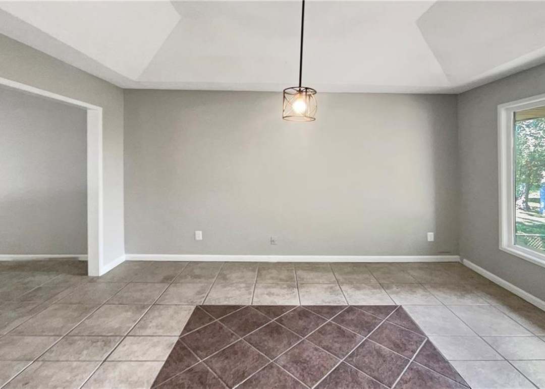 6404 E 140th Place — photo 5