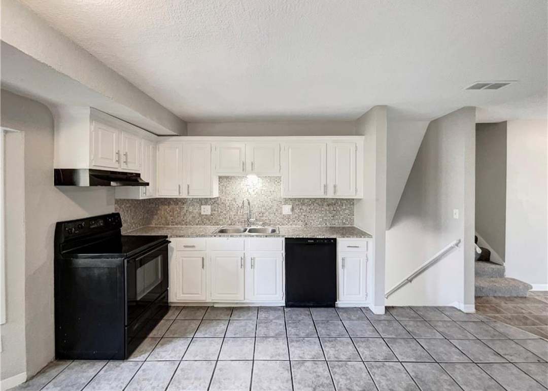 6404 E 140th Place — photo 10