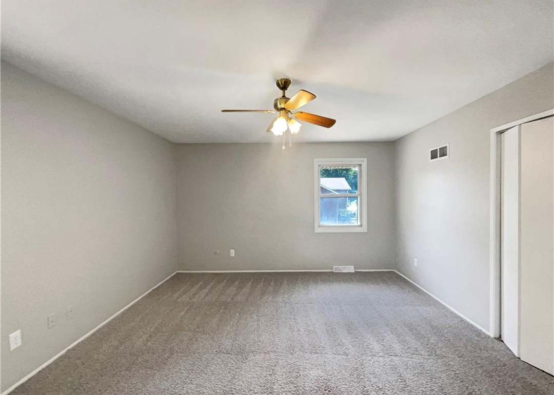 6404 E 140th Place — photo 15