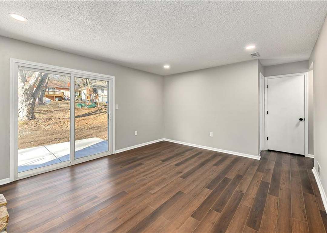 6506 N Delta Avenue — photo 15