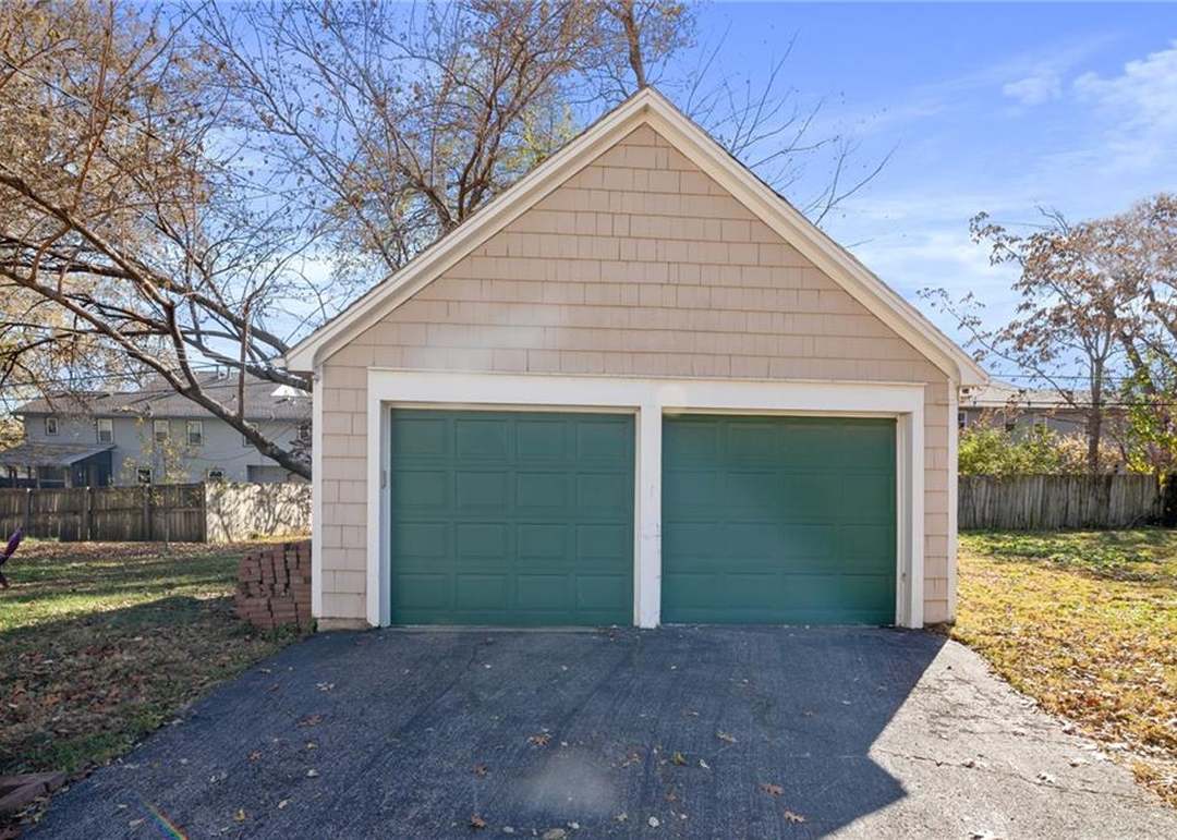 8315 Santa Fe Drive — photo 30