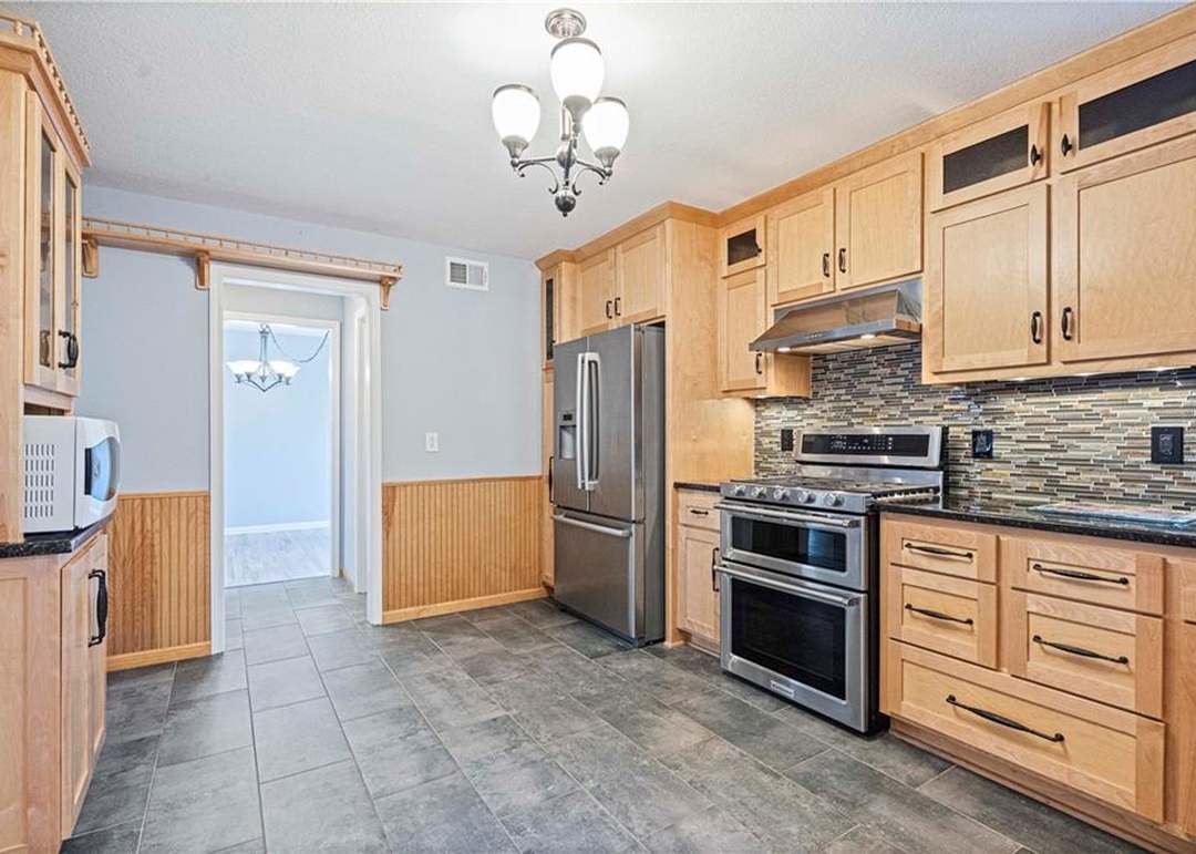 2116 NW Harbor Place — photo 21
