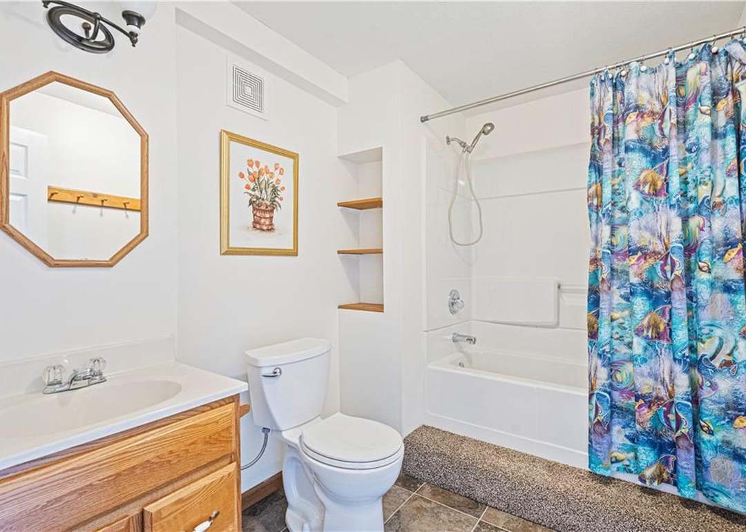 2116 NW Harbor Place — photo 28