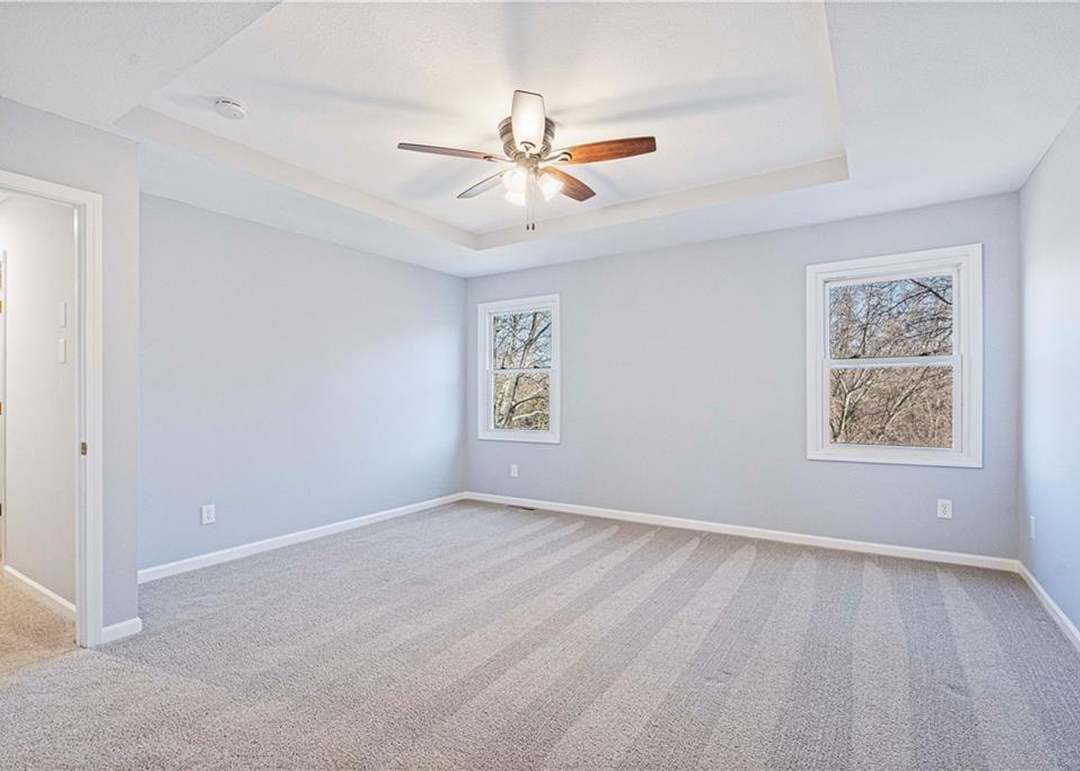 2116 NW Harbor Place — photo 32