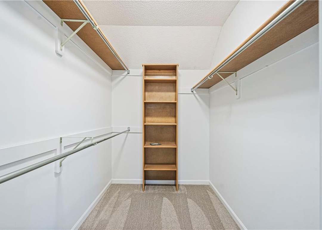 2116 NW Harbor Place — photo 33