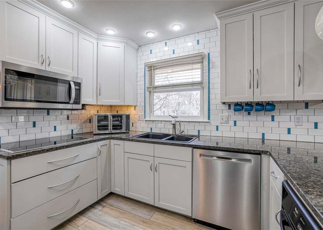 10001 W 101st Street — photo 13