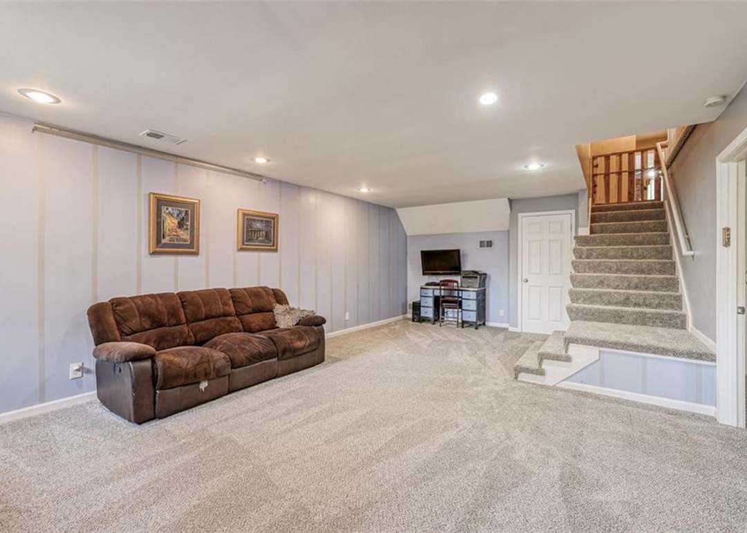 10001 W 101st Street — photo 21