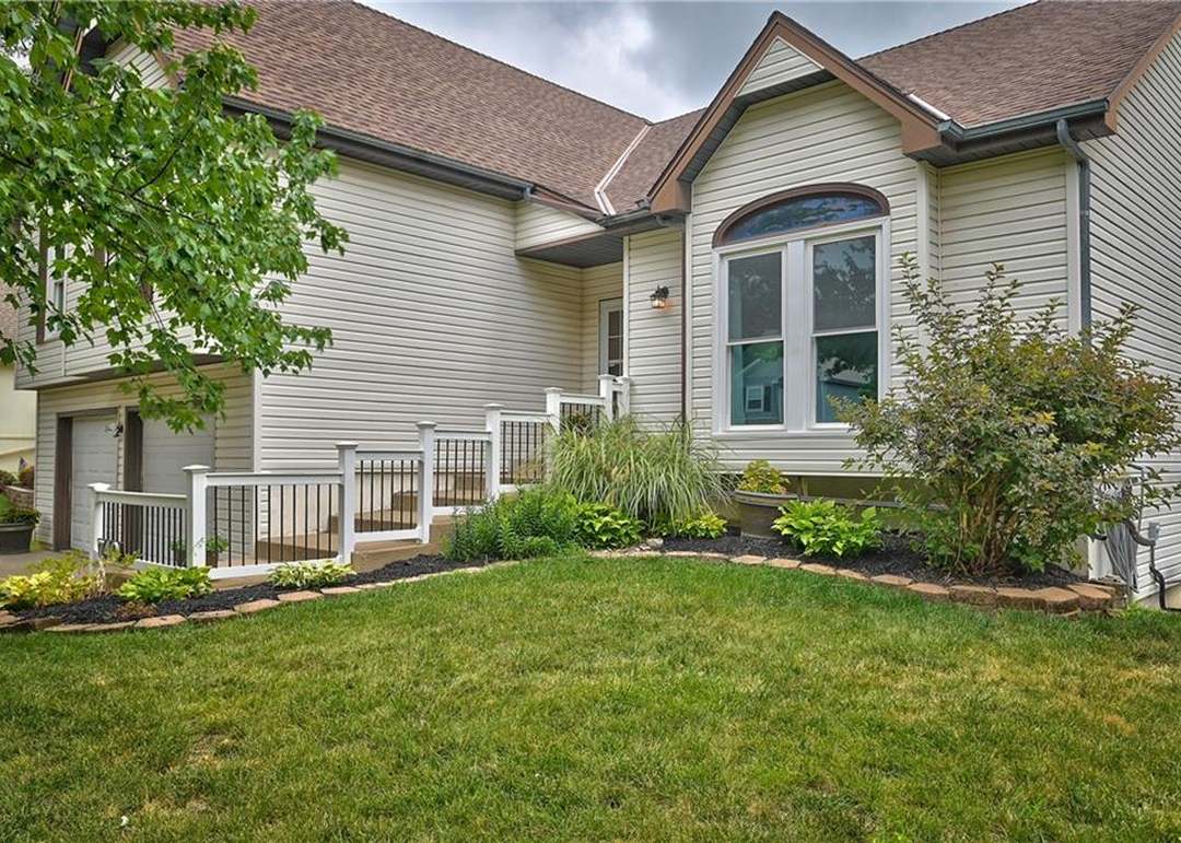 740 N Sumac Street — photo 9