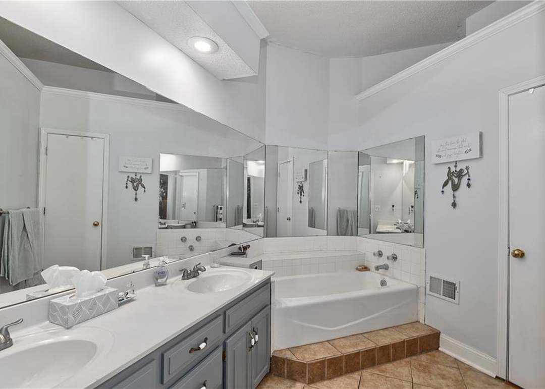 740 N Sumac Street — photo 22