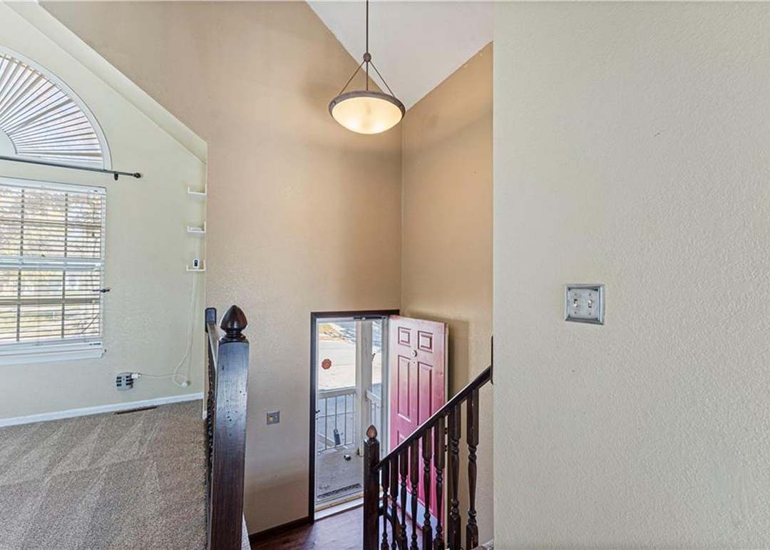 16229 W 132nd Street — photo 6