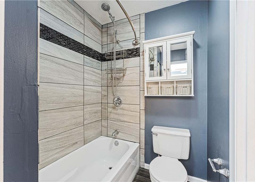 16229 W 132nd Street — photo 7