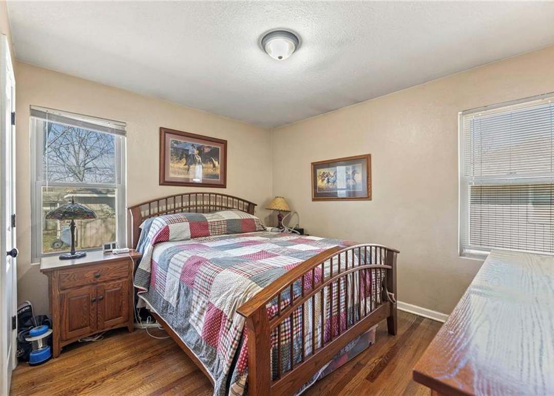 104 SW Alderson Place — photo 7