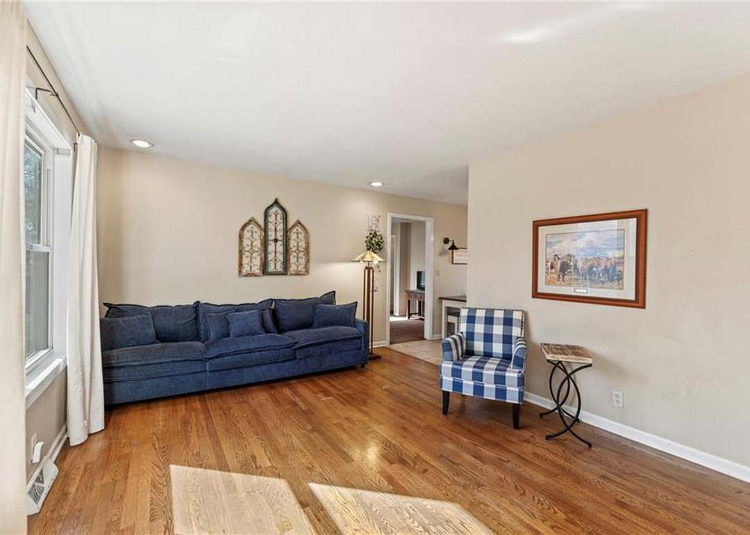 104 SW Alderson Place — photo 9