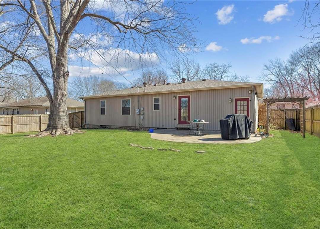 104 SW Alderson Place — photo 18