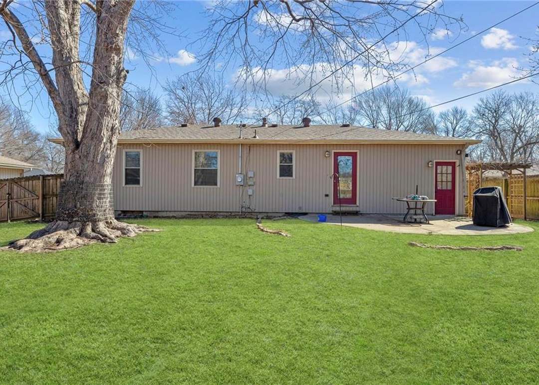 104 SW Alderson Place — photo 19