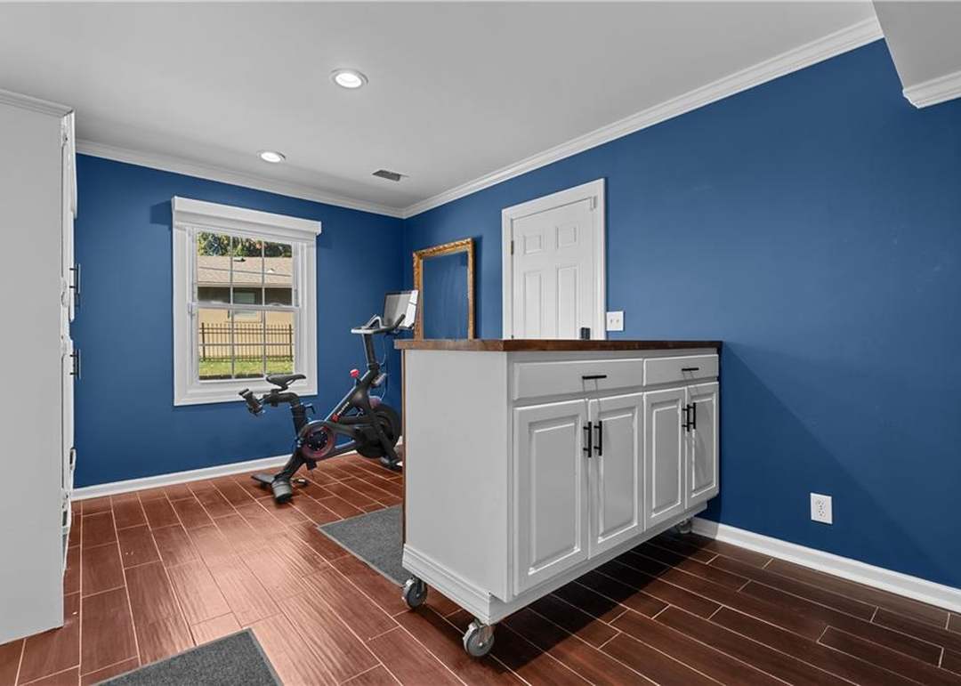 9504 W 106TH Street — photo 39