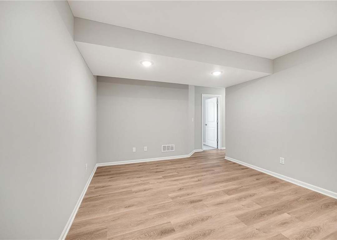603 Summer Dawn Court — photo 28
