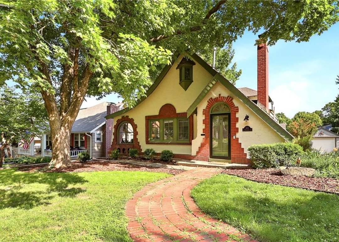 309 E Winthrope Road — photo 9