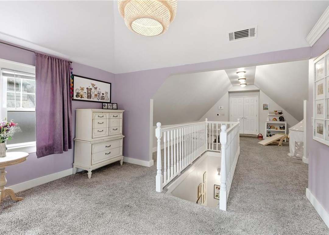 309 E Winthrope Road — photo 30